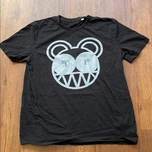 Radiohead bear shirt